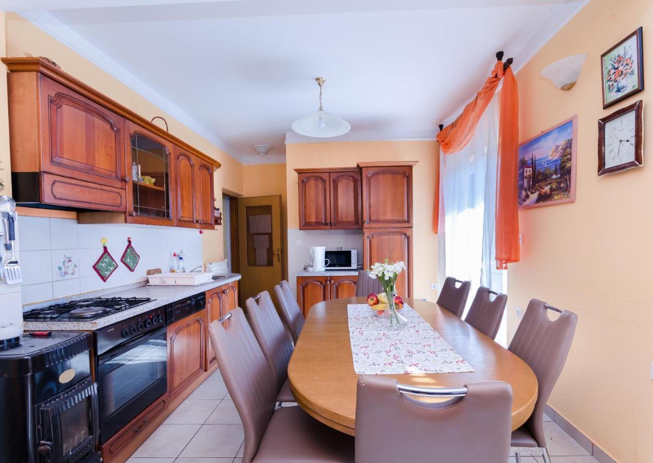 Apartments Vesna Kampor Exterior photo